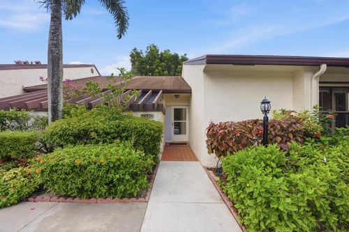 d-3872 Vine Trl, Lake Worth, FL, 33467-8529 | Card Image