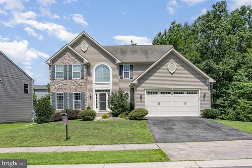 11 Viburnum Ave, ELKTON, MD, 21921-7126 | Card Image