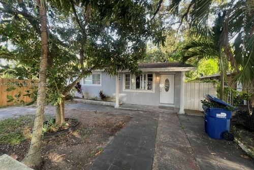 120-120 Ne 185th Ter, Miami, FL, 33179-4408 | Card Image