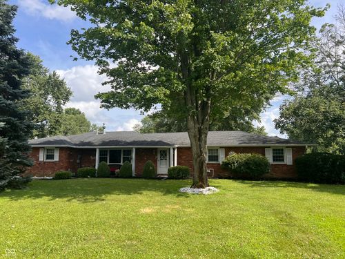 600 N Fir Tree Dr, Muncie, IN, 47304-8913 | Card Image