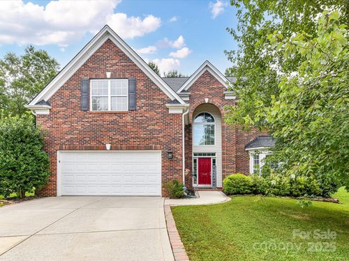 9528 Muir Ct Nw, Concord, NC, 28027-3506 | Card Image