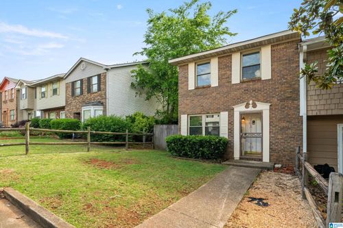 2435 Hampstead Drive, HOOVER, AL, 35226 | Card Image