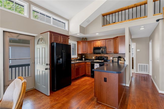 Kitchen | Image 13