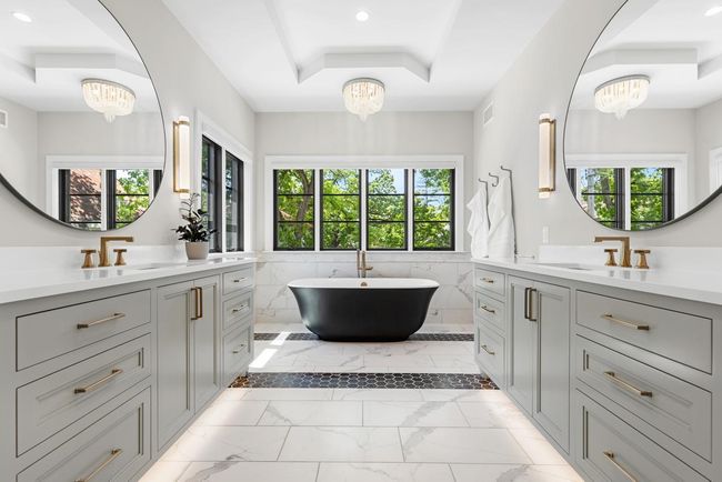 Primary Bath with Heated Floor | Image 25