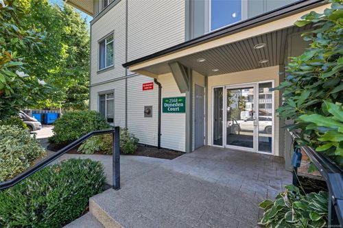 207-2568 Dingwall St, Duncan, BC, V9L2Y9 | Card Image
