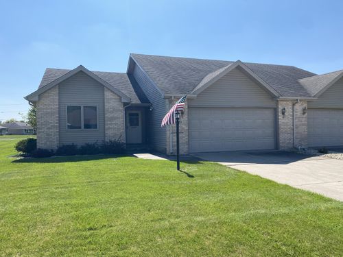 523 Hidden Oak Dr, Hobart, IN, 46342-5171 | Card Image