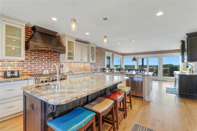 Kitchen | Image 43