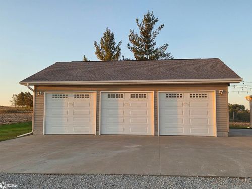 2943 Merino Avenue, Oskaloosa, IA, 52577 | Card Image