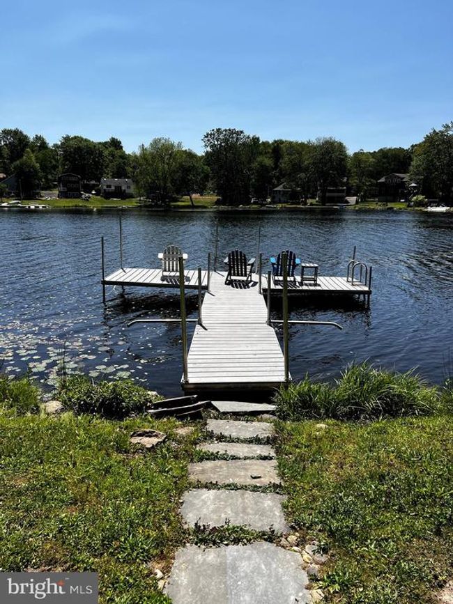 1467 Lakeview Dr, House other with 4 bedrooms, 1 bathrooms and null parking in WHITE HAVEN PA | Image 14