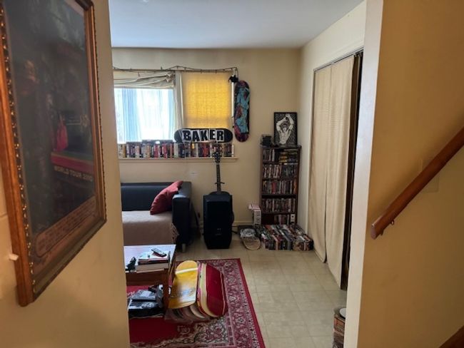 downstairs apartment living room looking from hall | Image 18