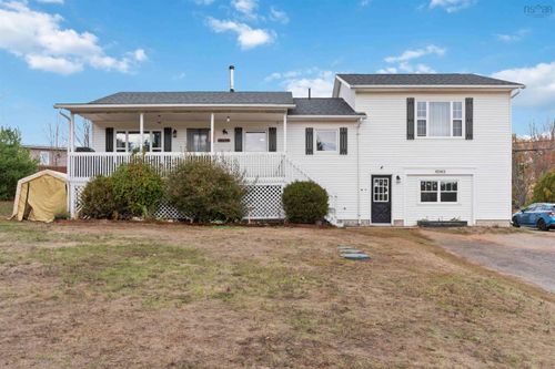 15143 Highway 1, Wilmot, NS, B0P1R0 | Card Image