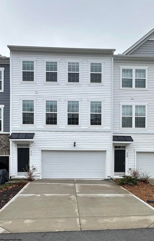 310 Bay St, Morgantown, WV, 26508-1812 | Card Image