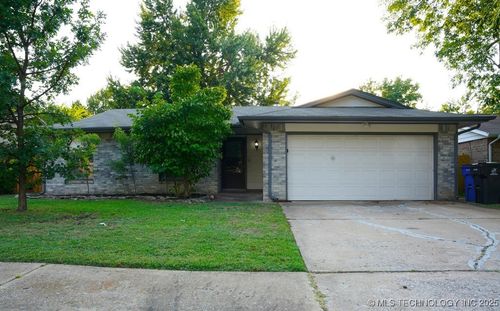 2600 Sycamore Ave, Broken Arrow, OK, 74012-7566 | Card Image