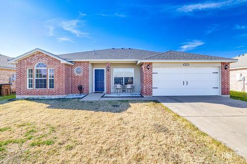 1215 Wallace Ln, San Angelo, TX, 76905-2325 | Card Image