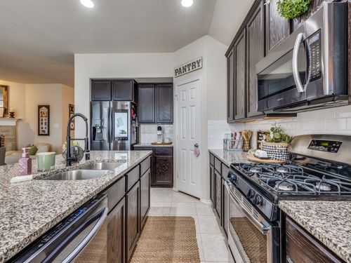 7913 Wildwest Dr, Fort Worth, TX, 76131-4588 | Card Image