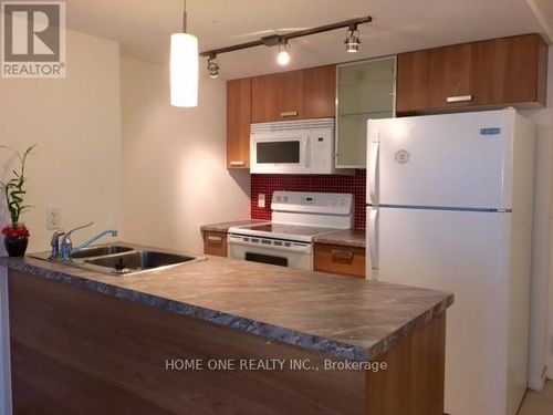 706-38 Grenville Street, Toronto (Bay Street Corridor), ON, M4Y1A5 | Card Image