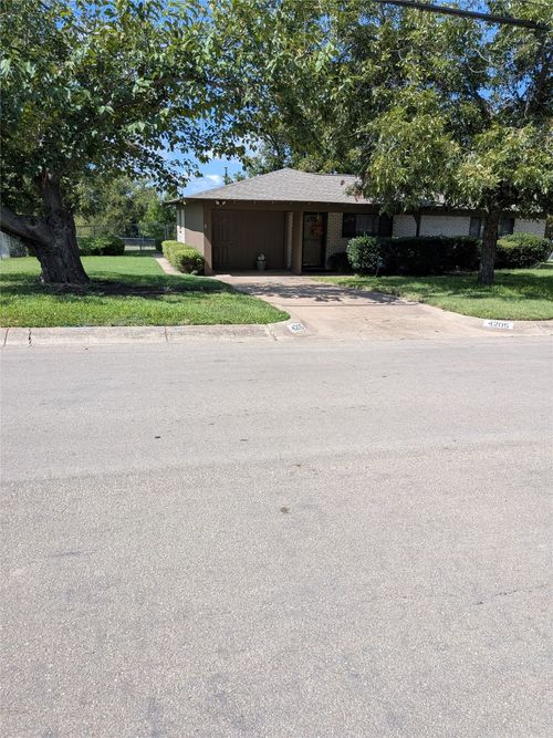 4205 Church Dr, Lake Worth, TX, 76135-2203 | Card Image