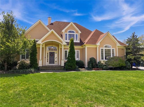 5 Casey Dr, Bristol, RI, 02809-4575 | Card Image