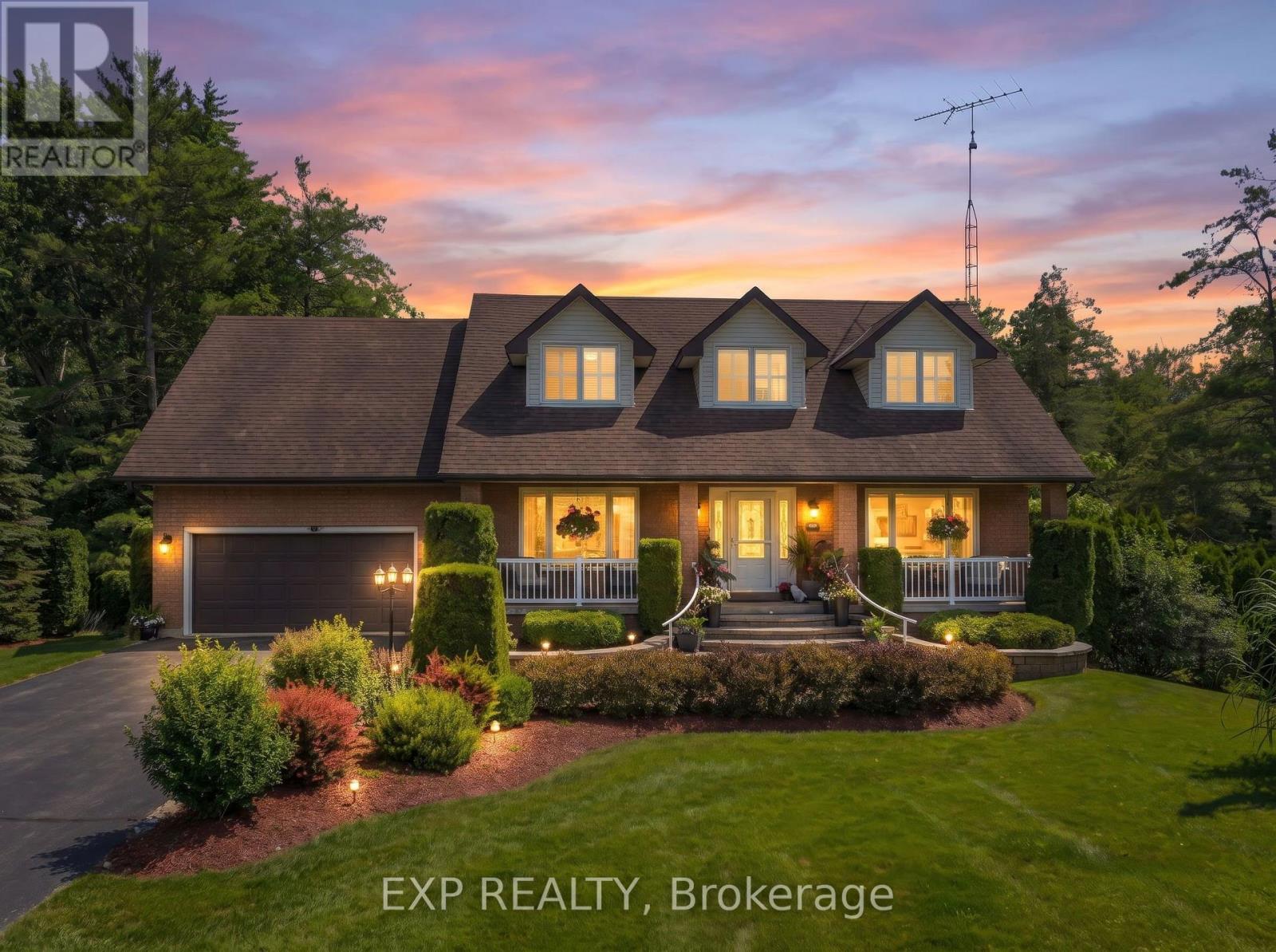 Residential in Georgina (Sutton & Jackson's Point) 3