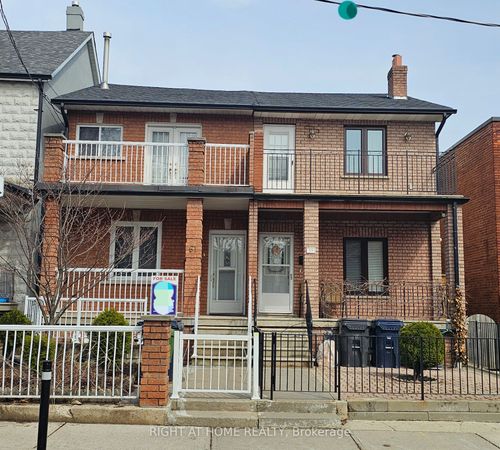61 Margueretta St, Toronto, ON, M6H3S4 | Card Image
