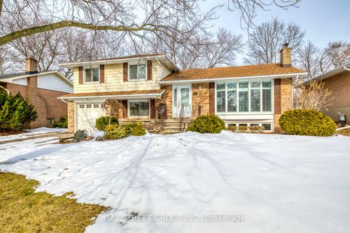 49 Rayne Ave, Oakville, ON, L6H1C1 | Card Image