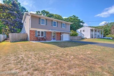 20 Pepperridge Road, House other with 4 bedrooms, 2 bathrooms and null parking in Howell NJ | Image 2