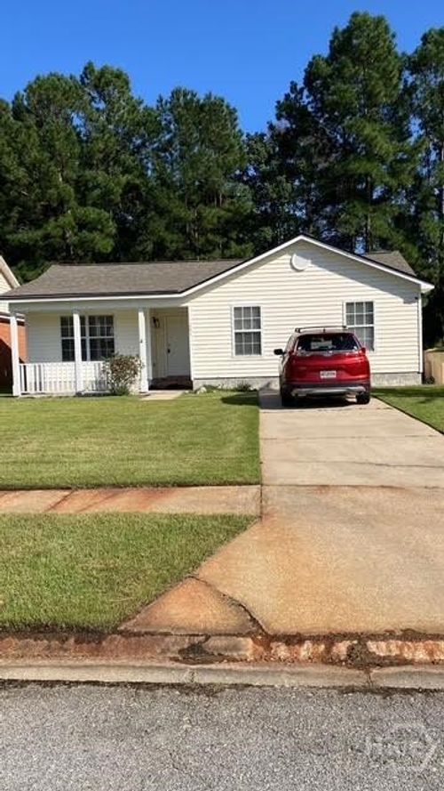 685 Rushing St, Richmond Hill, GA, 31324-6432 | Card Image