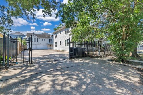 apt-c-1133 W Clay St, Houston, TX, 77019-4263 | Card Image