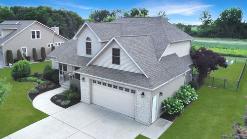 1913 Parkhill Ln, Ottawa, IL, 61350-8901 | Card Image