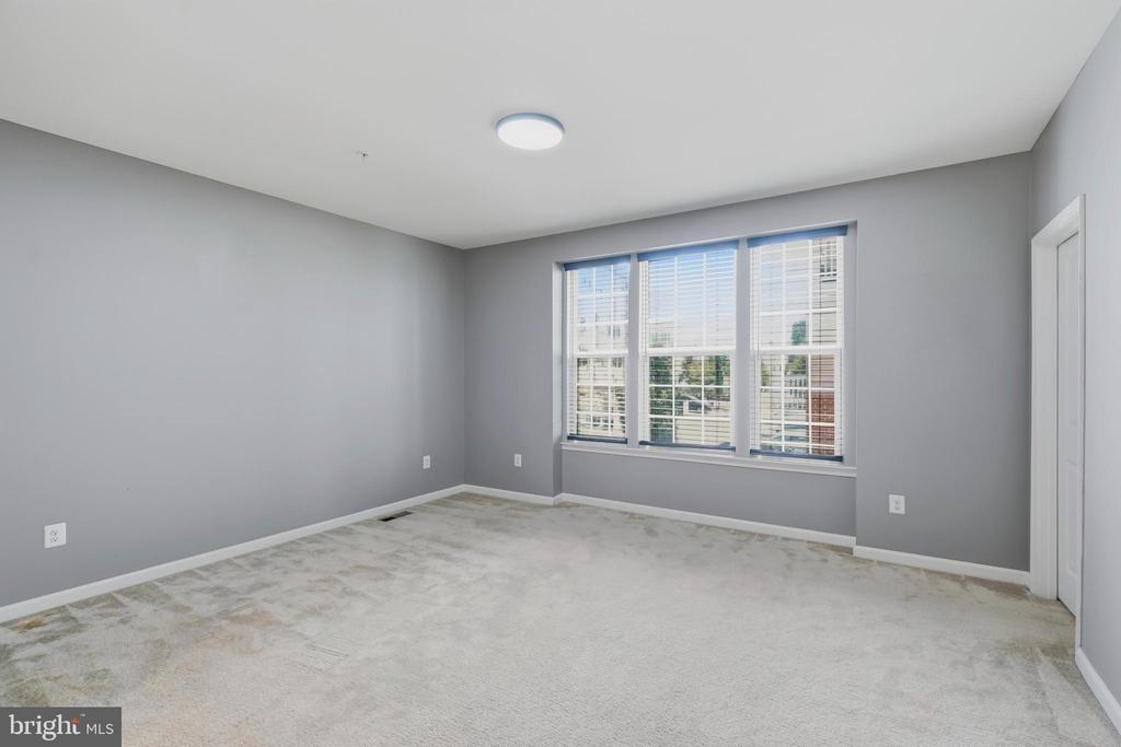 Residential in ODENTON 4