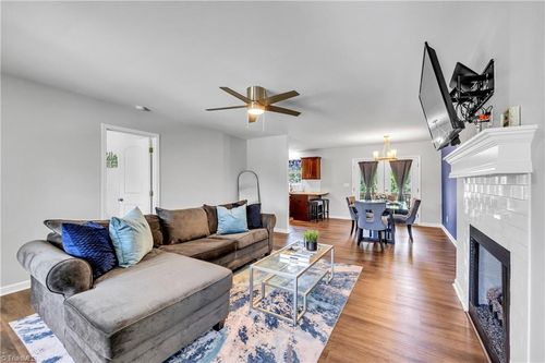 6543 Turnpike Rd, Archdale, NC, 27263-4089 | Card Image