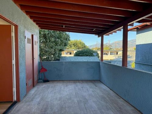 811-809 Bath St, Santa Barbara, CA, 93101-3701 | Card Image