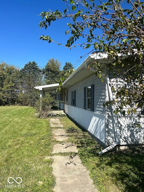 7589 S 100 W, Wabash, IN, 46992-8022 | Card Image