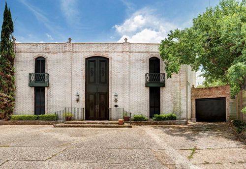 7937 Woodway Dr, Houston, TX, 77063-1936 | Card Image