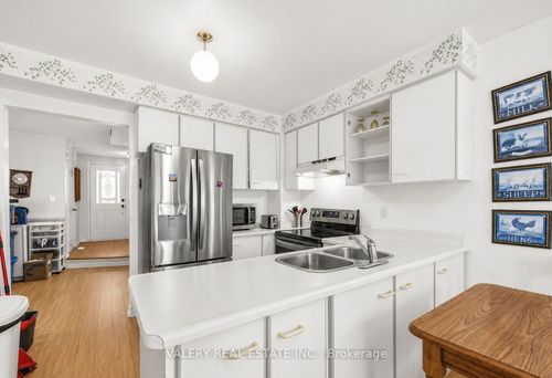 1610 Rawlings Dr, Pickering, ON, L1V5B5 | Card Image