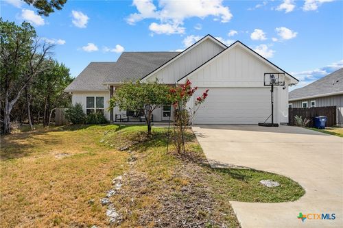 5111 Goliad Dr, Temple, TX, 76502-6512 | Card Image