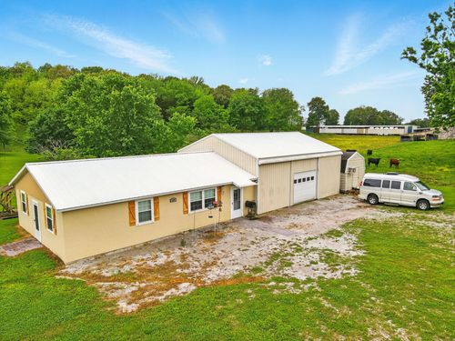 1142 Maxwell Rd, Belvidere, TN, 37306-2144 | Card Image