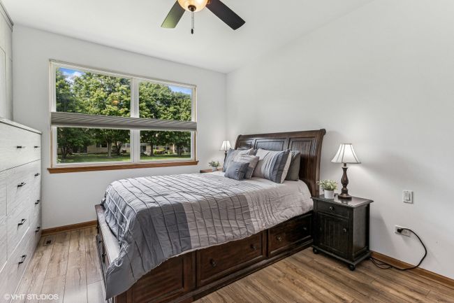 2326 Meadowcroft Ln, Townhouse with 2 bedrooms, 2 bathrooms and 2 parking in Grayslake IL | Image 11