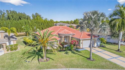 18221 Pine Nut Ct, LEHIGH ACRES, FL, 33972-7505 | Card Image