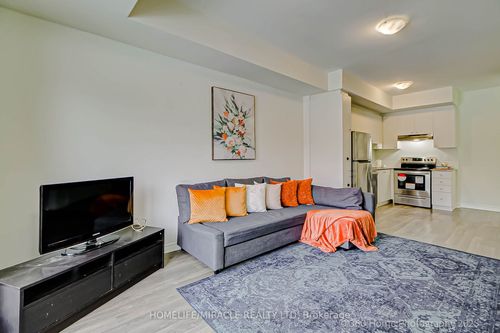 133-1081 Danforth Rd, Scarborough, ON, M1J0B2 | Card Image