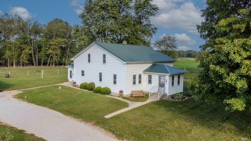 4720 N State Road 5, Shipshewana, IN, 46565-9671 | Card Image