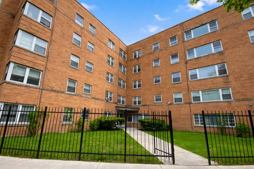 apt-408-7327 N Rogers Ave, Chicago, IL, 60626-7501 | Card Image