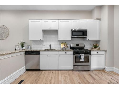 328 E Dakota Ave, Denver, CO, 80209-1713 | Card Image