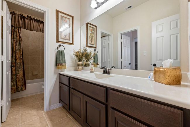28503 Riverside Crest Ln, House other with 4 bedrooms, 4 bathrooms and 3 parking in Huffman TX | Image 18