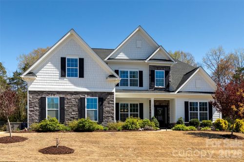 10861 Parkhall Dr, Harrisburg, NC, 28075-0435 | Card Image