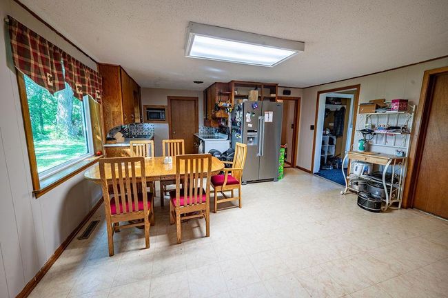 Dining/Kitchen | Image 5