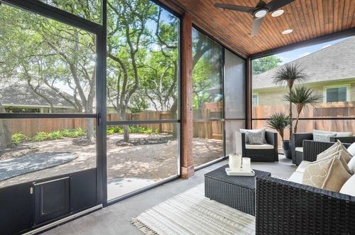 10820 Sky Rock Dr, Austin, TX, 78739-2241 | Card Image