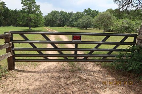 1584 Dungens Mill Rd, Columbus, TX, 78934 | Card Image