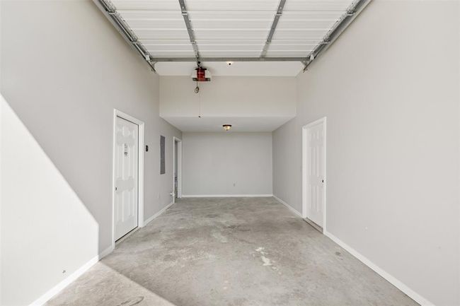 150 Huenefeld Ln, Home with 2 bedrooms, 3 bathrooms and 1 parking in Round Top TX | Image 20