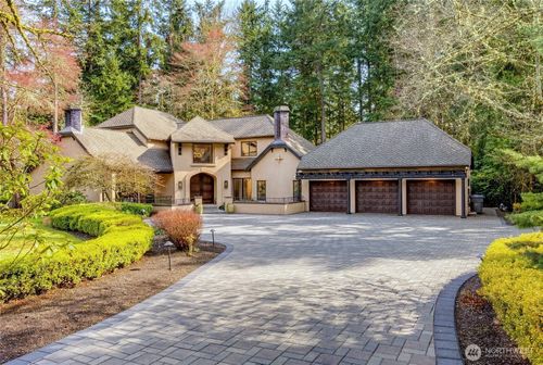 13023 167th Ave Ne, Redmond, WA, 98052-1175 | Card Image